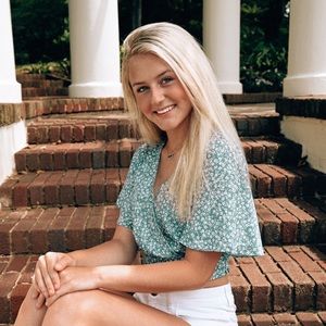 Meet your Posher, Brianna